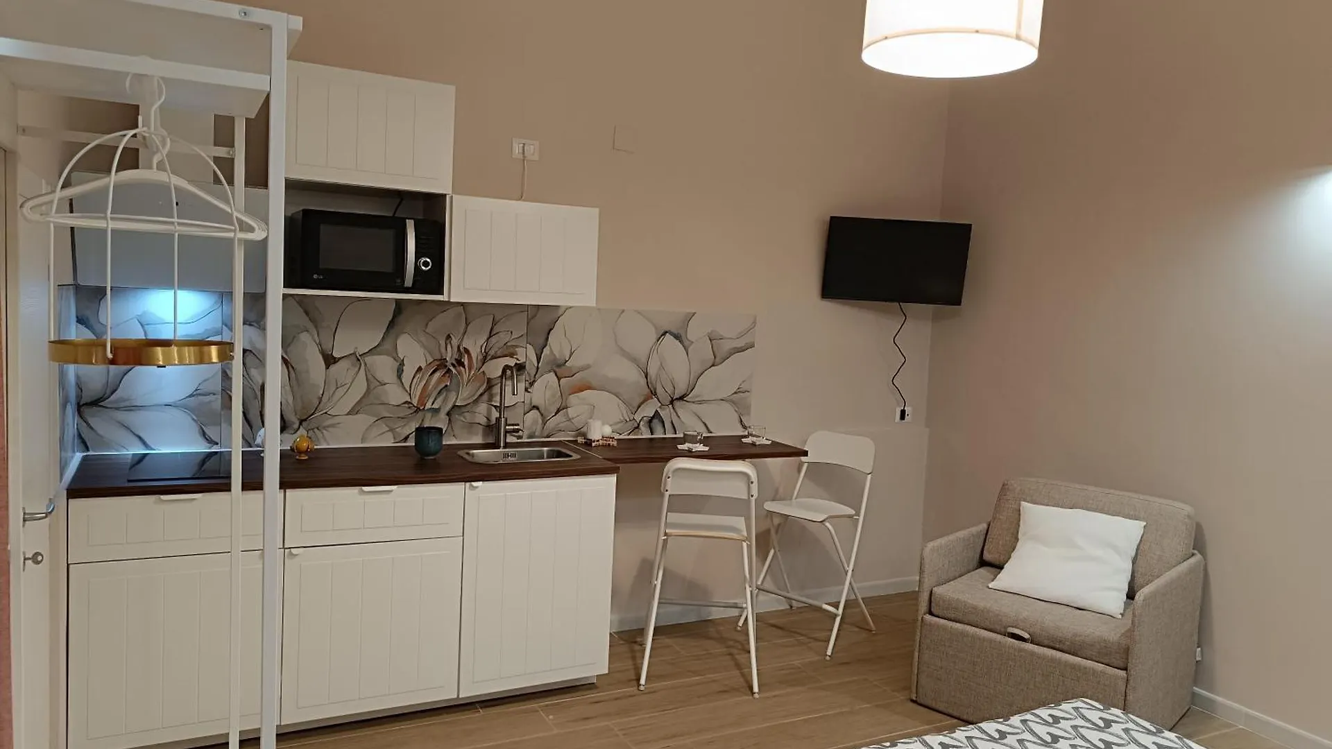 Appartamento Simply House In Bari Twin